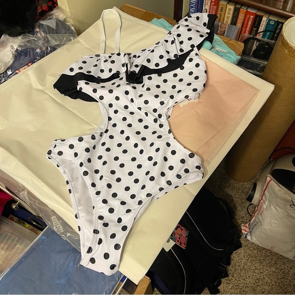 YMI Sexy Polka-Dot One-Piece Swimsuit - Picture 6 of 9